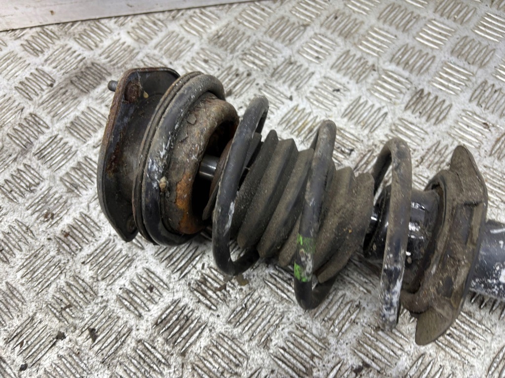 Mini one - cooper coupe r56 2013 амортизатор передній Недорого