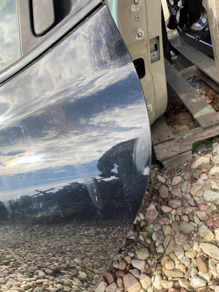фото №3, Двері clio iv tegne чорні