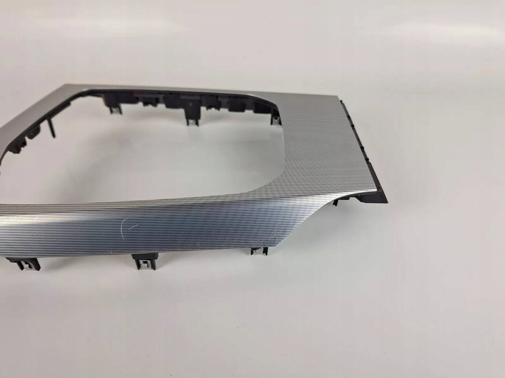 фото №11, Bmw i4 2023 рамка тяга переключения передач