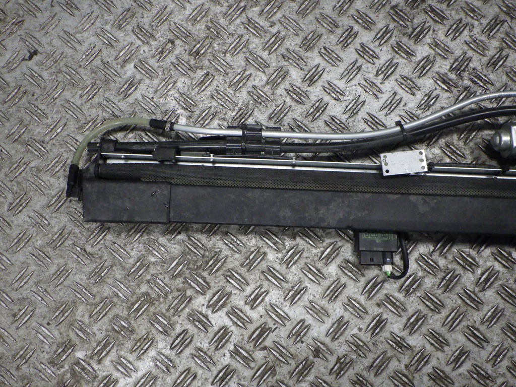 фото №7, Lancia thema chrysler 300c шторка електрична