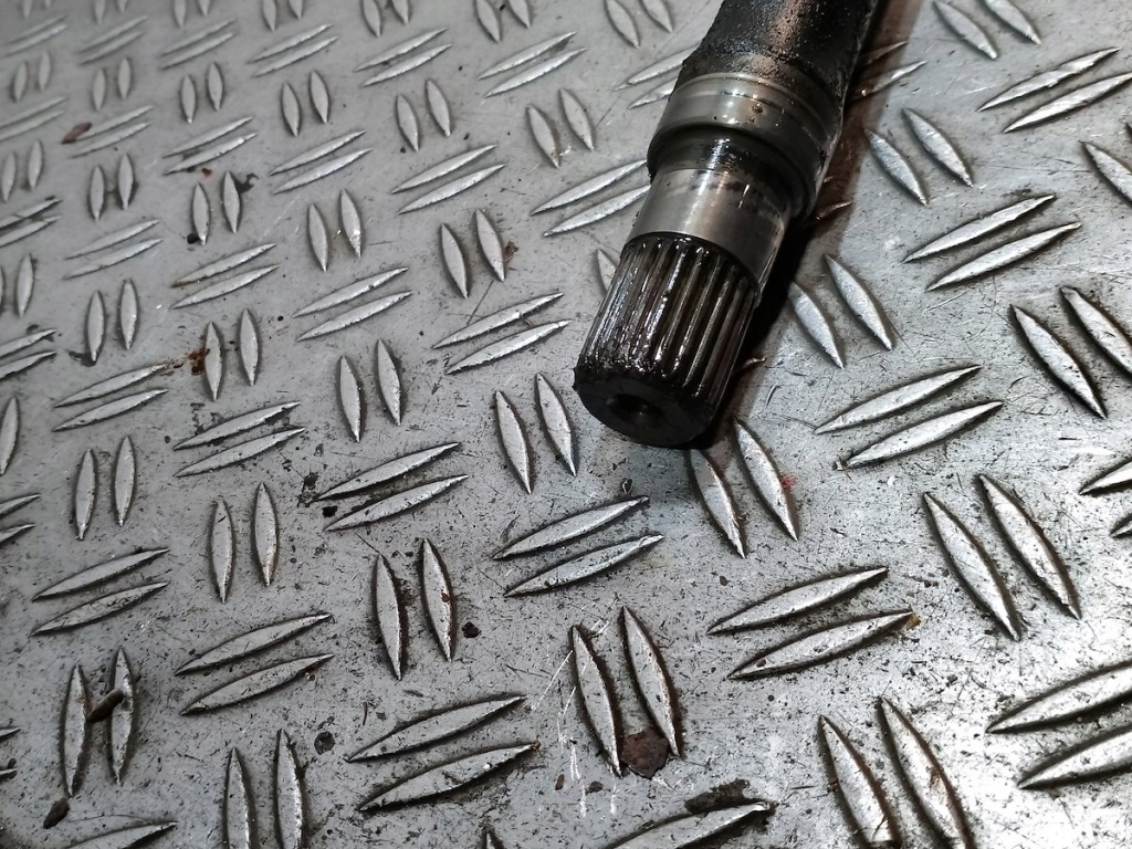 фото №6, Приводной вал правая перед opel zafira b 13214837 1.7 cdti