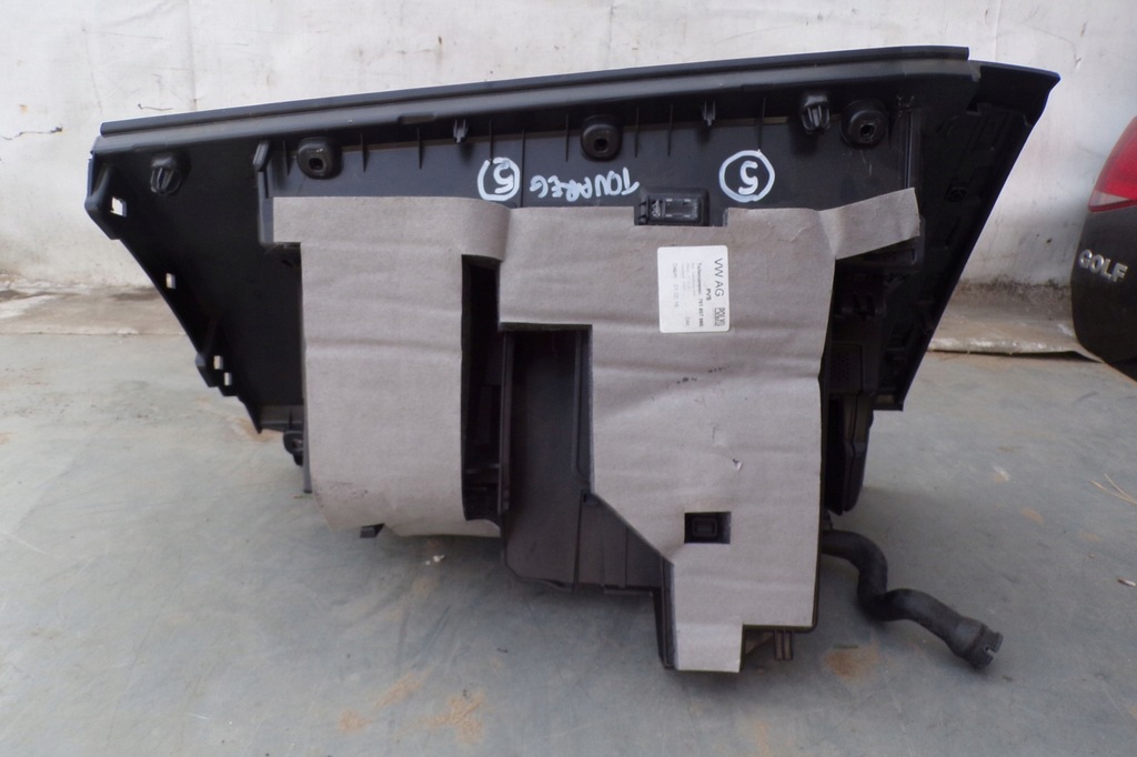 фото №5, Бардачок пассажира 761857097d vw touareg iii europa
