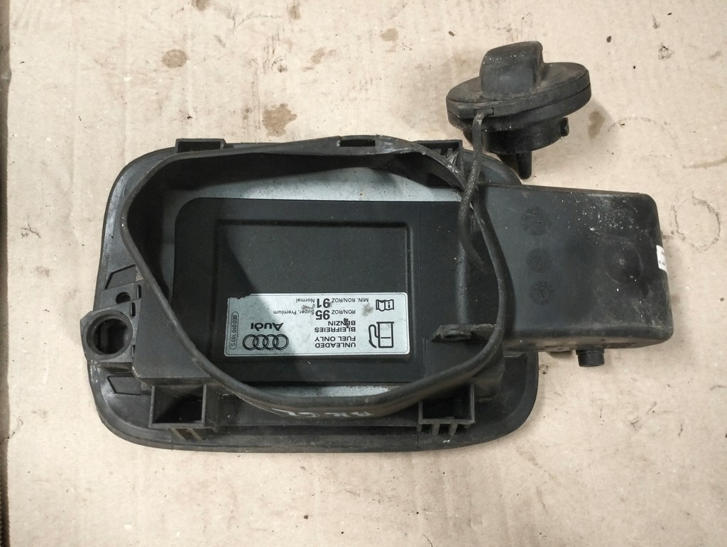 фото №5, Audi a4 b6 крышка заливной топлива 8e0010183s