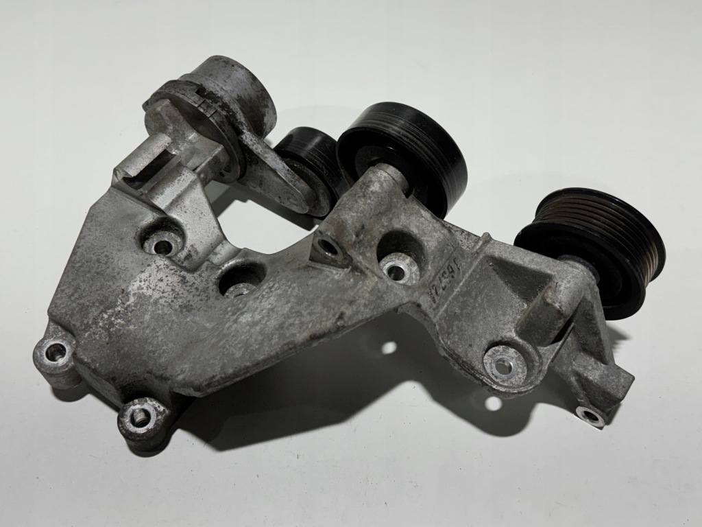 фото №1, Kia sportage iv tucson iii 2.0 crdi кронштейн кронштейн генератора