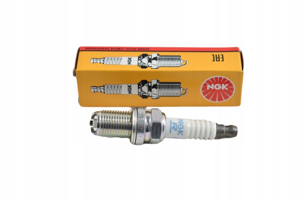 Купити Свічка запалювання ngk 3584