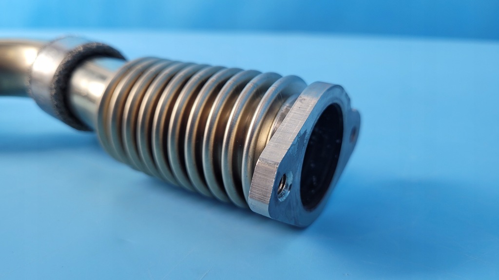 фото №5, Mercedes w206 c200 шланг труба трубка рециркуляции выхлопных газов egr a6541406903