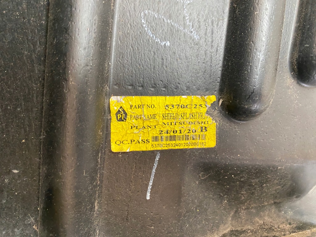 фото №4, Mitsubishi space star ii lift подкрылок передние правое