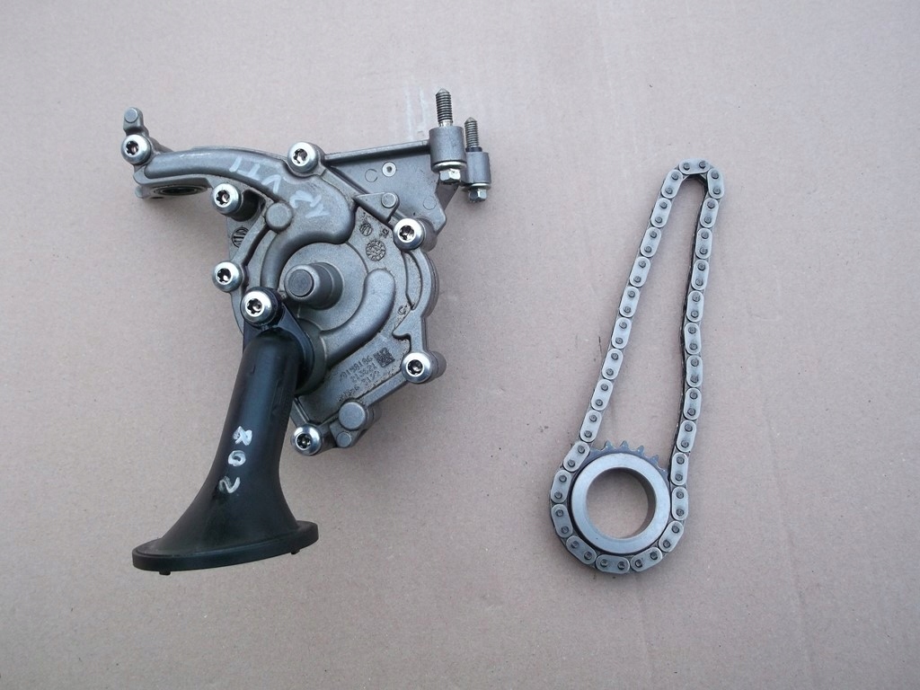 фото №1, Peugeot 208 1,2 vti насос масла