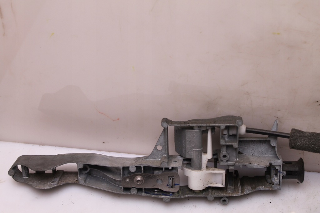 фото №4, Partner iii 08r- замок + ручка лівий bok двері