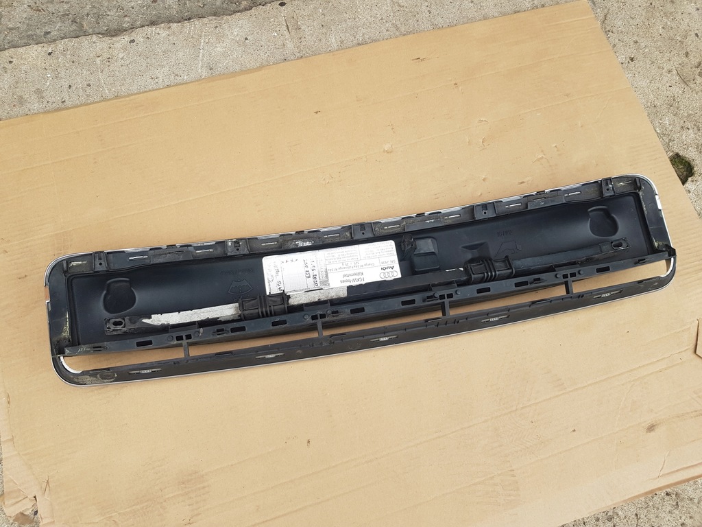 фото №13, Решітка радіатора решітка радіатора перед / audi a2 99-03 / przedlift / ładna / комплектна