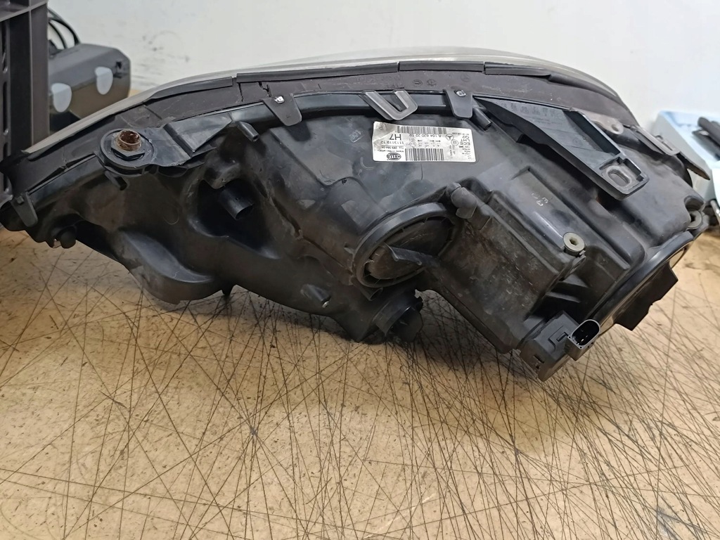 фото №7, Mercedes-benz ml w164 2011 права сторона лампа передня