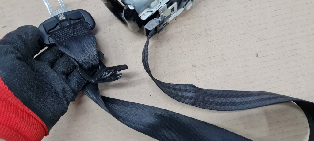 Sq5 80a q5 ремінь безпеки лівий задній do ремонту 80a857805a Київ