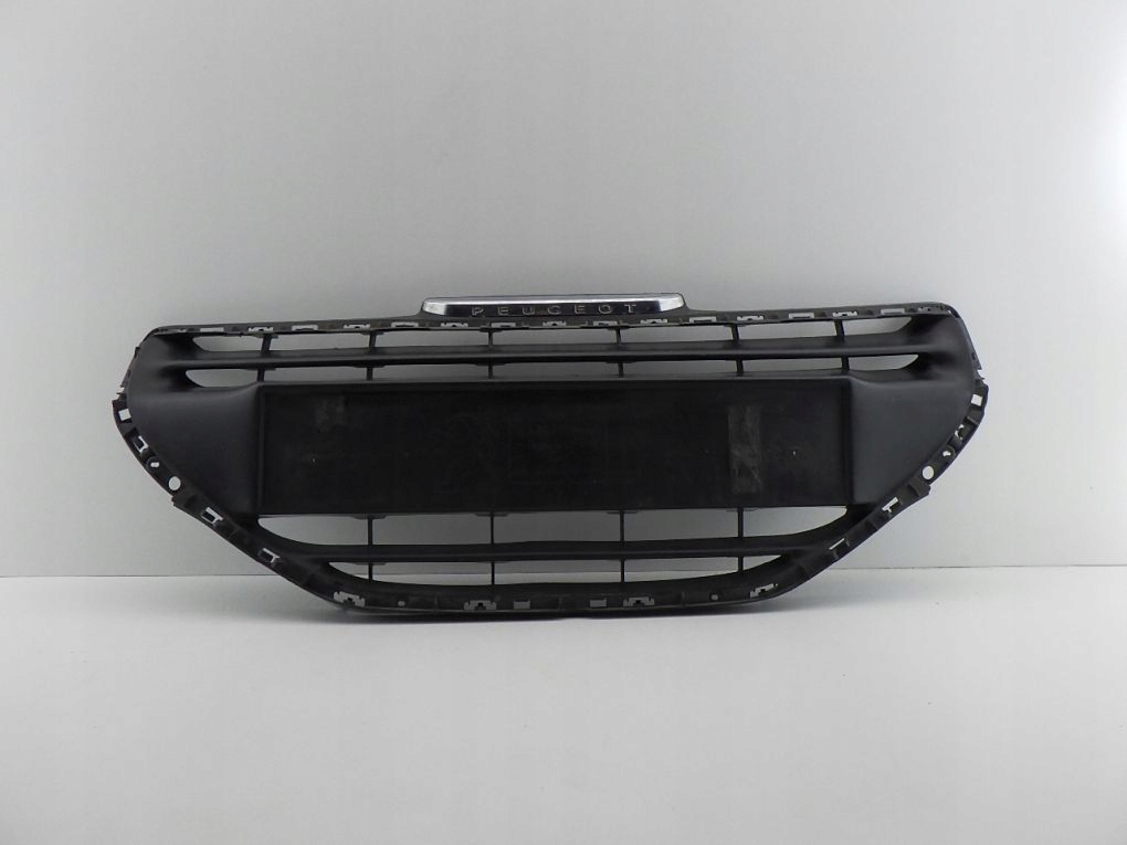 фото №1, Peugeot 208 12- allure решётка радиатора решётка радиатора