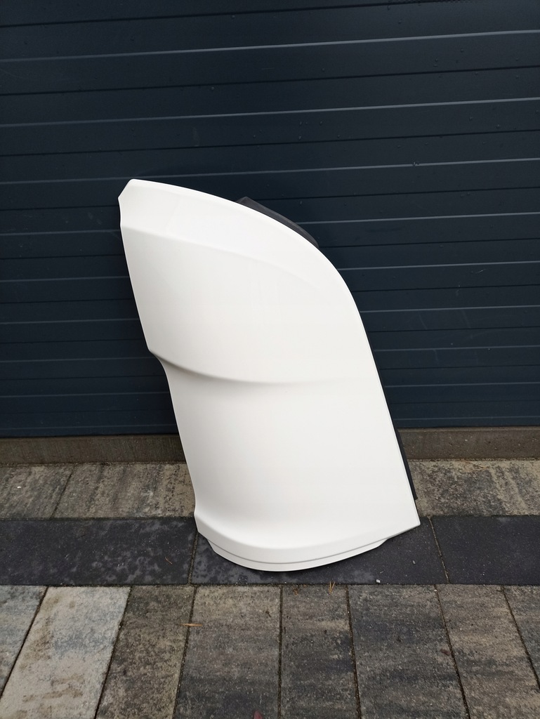 фото №1, Обшивка ветровик облицовка scania p ngs новый model