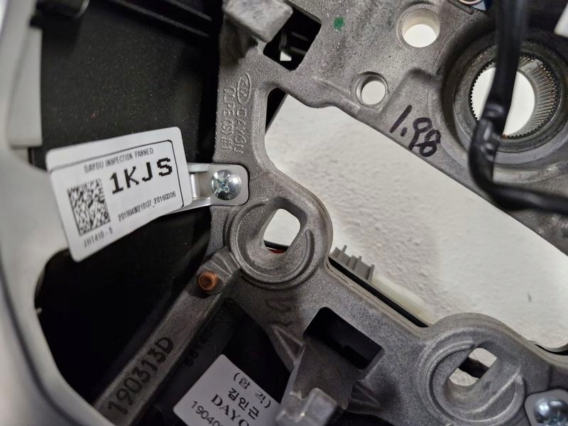 фото №8, Kia sportage iv 4 gt-line воздуховод мультифункция кожа лепестки переключения