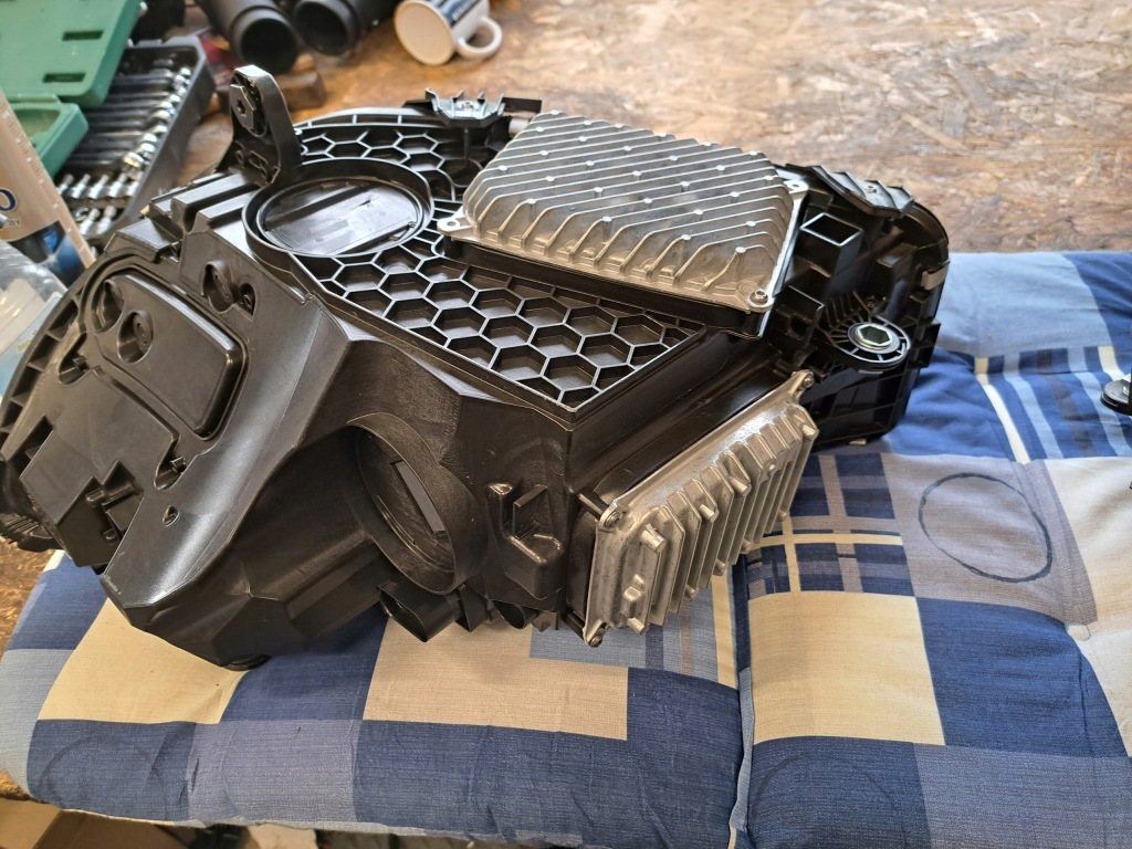 Mercedes 206 c klasa лампи перед digital комплект Недорого