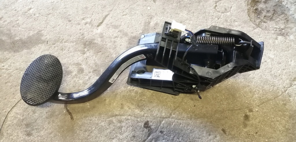 фото №1, Mini cooper f55 f56 педаль тормоза автоматическая коробка передач 6854629