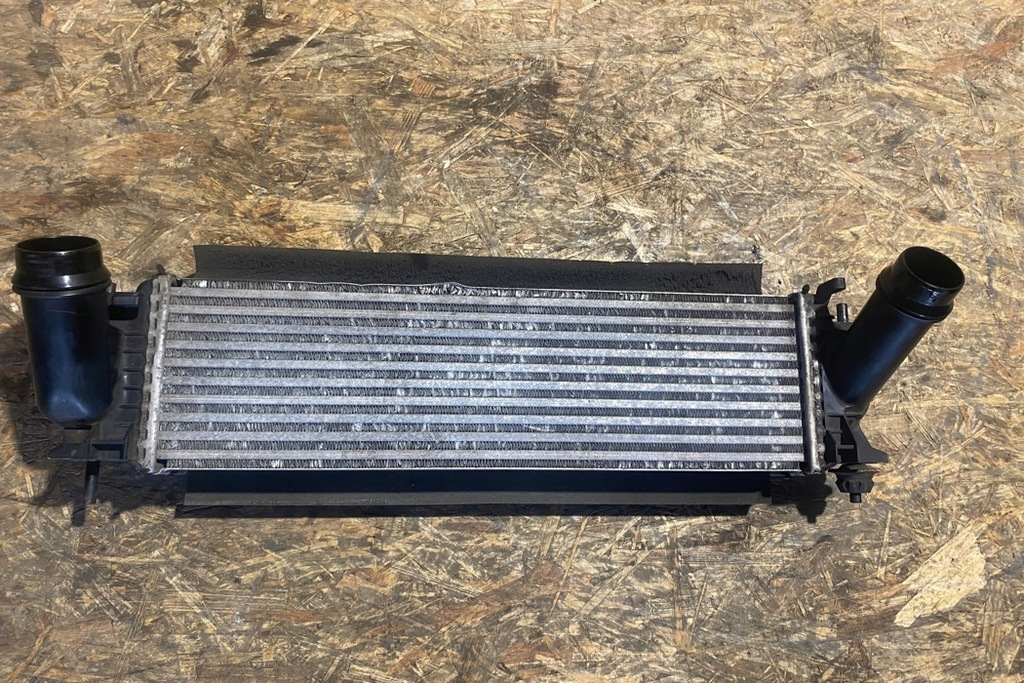 фото №9, Радіатор інтеркулер nissan navara flatbed d23 144614ja0b 2.3l дизель