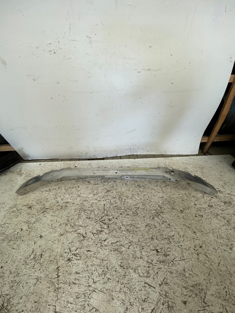 Купити Балка бампера mercedes c klasa w206