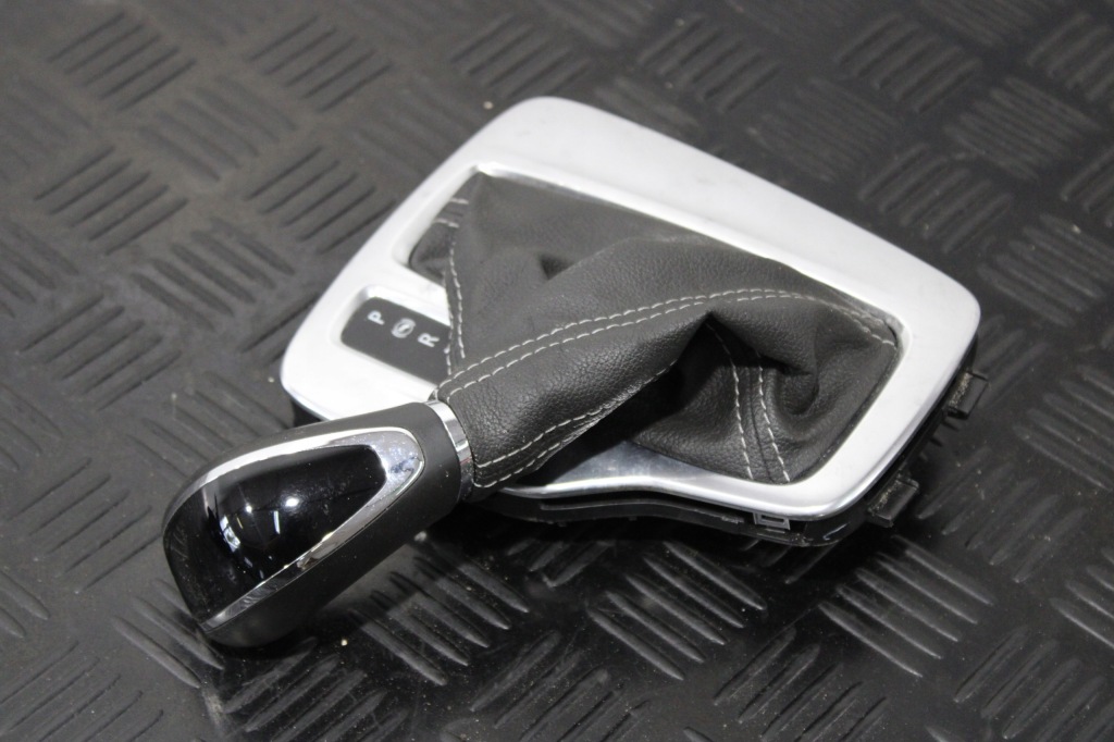 фото №1, Ручка чохол домкрата автоматична коробка передач opel insignia b lift 39030121