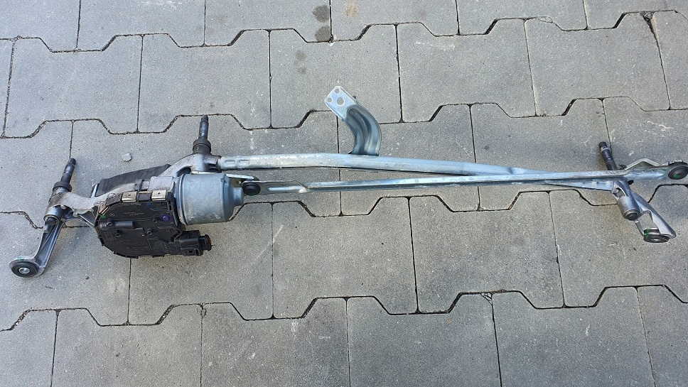 фото №1, Mercedes glc w253 механизм дворник перед eu