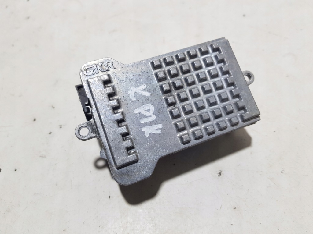 фото №1, Резистор вентилятор mercedes w211 w219 cls sl r230 w230 2308216351