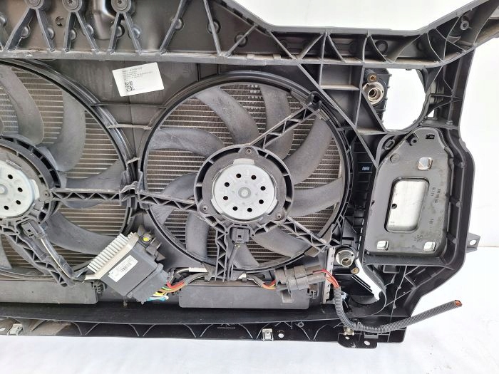 фото №9, Audi a5 8t sportback lift pas передний + радиатор 2.0 tdi 190km автоматическая коробка передач