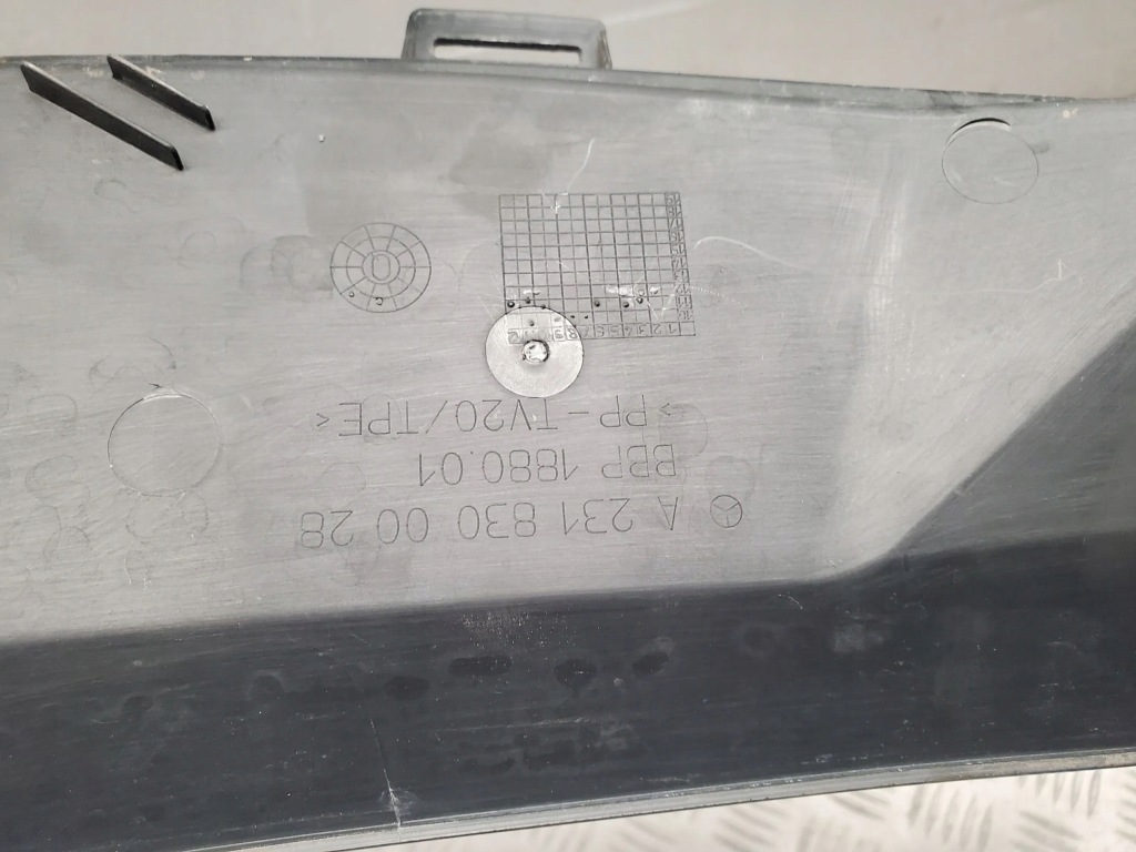 фото №7, Mercedes-benz sl r231 a2318300028 з передній жабо