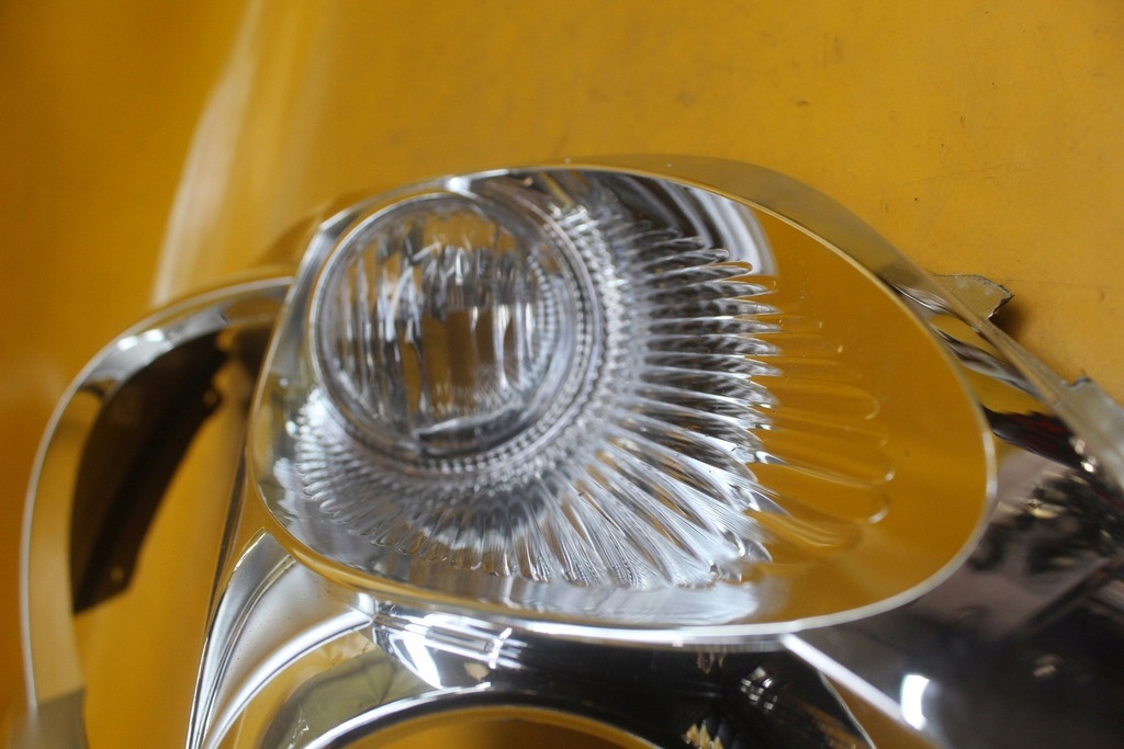 фото №10, Відбивач do лампи ксенон правий перед toyota auris i toy-345w