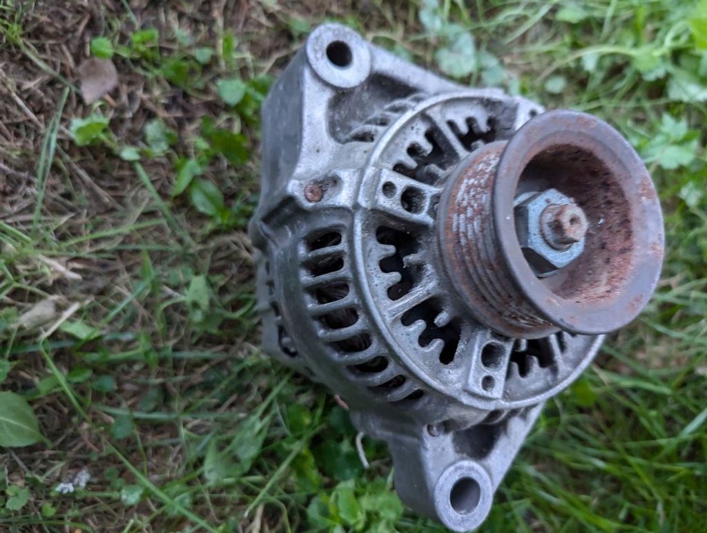 фото №1, Генератор lexus toyota gss300 3.0 2jz supra