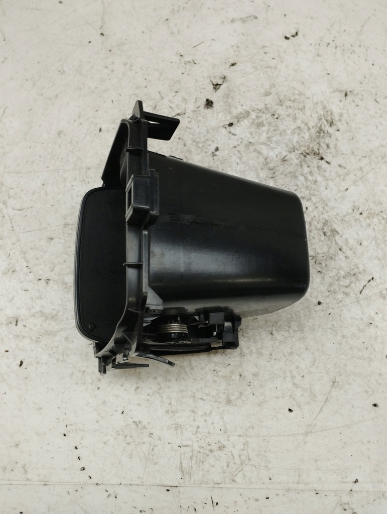 фото №6, Opel insignia b пепельница 39161314