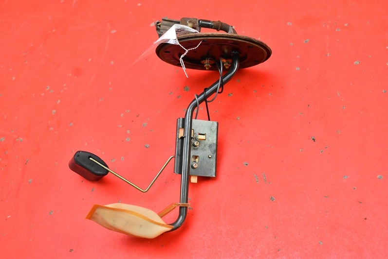 фото №6, Датчик уровня топлива hyundai santa fe 1 i 2.7 v6 173 km 00-04