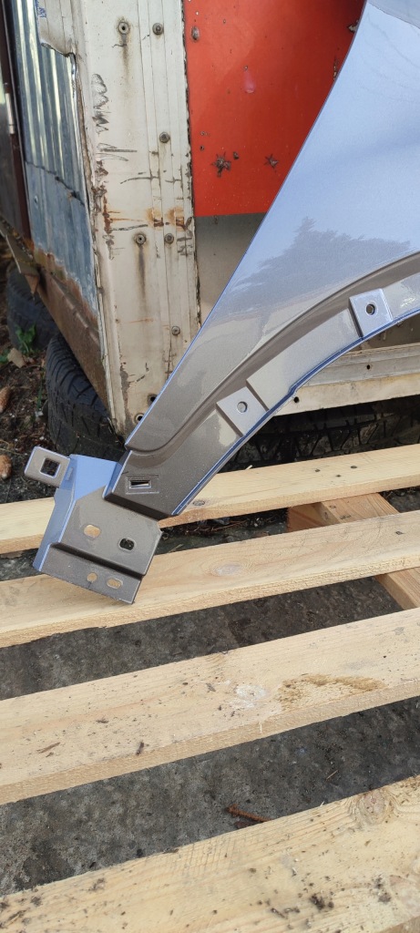 Крыло  пластик правый  перед передний renault captur 03.2013-02.2020 kng Цена