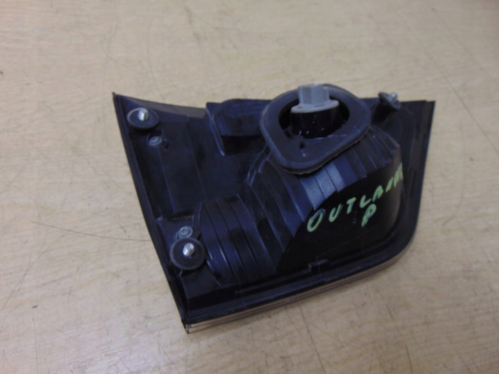 фото №5, Лампа правая задняя w крышка mitsubishi outlander ii eu