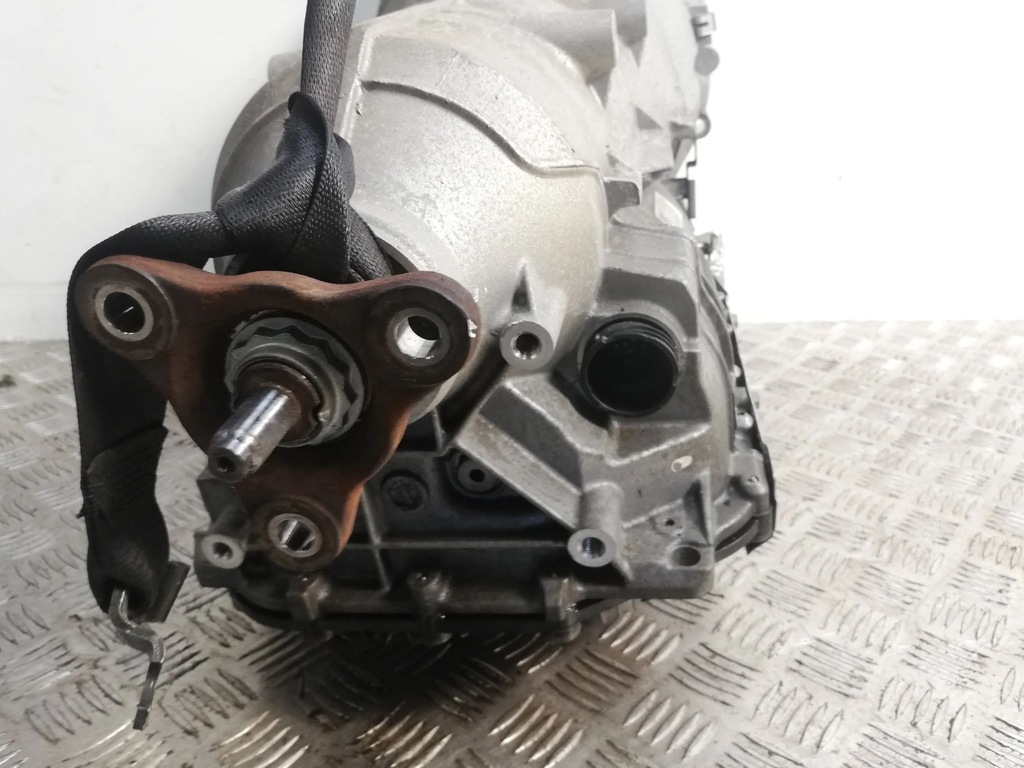 фото №8, Bmw 3 e90 e91 2009 полный коробка передач