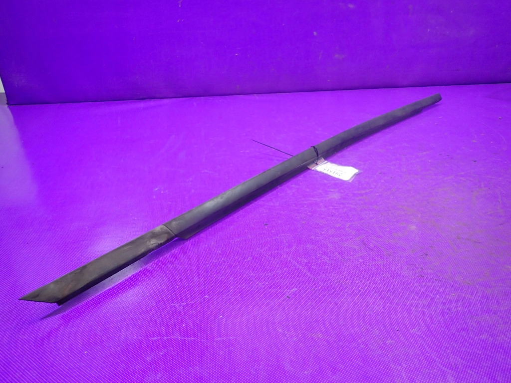 фото №1, Alfa romeo 159 kombi 05-11 молдинг уплотнитель правый перед