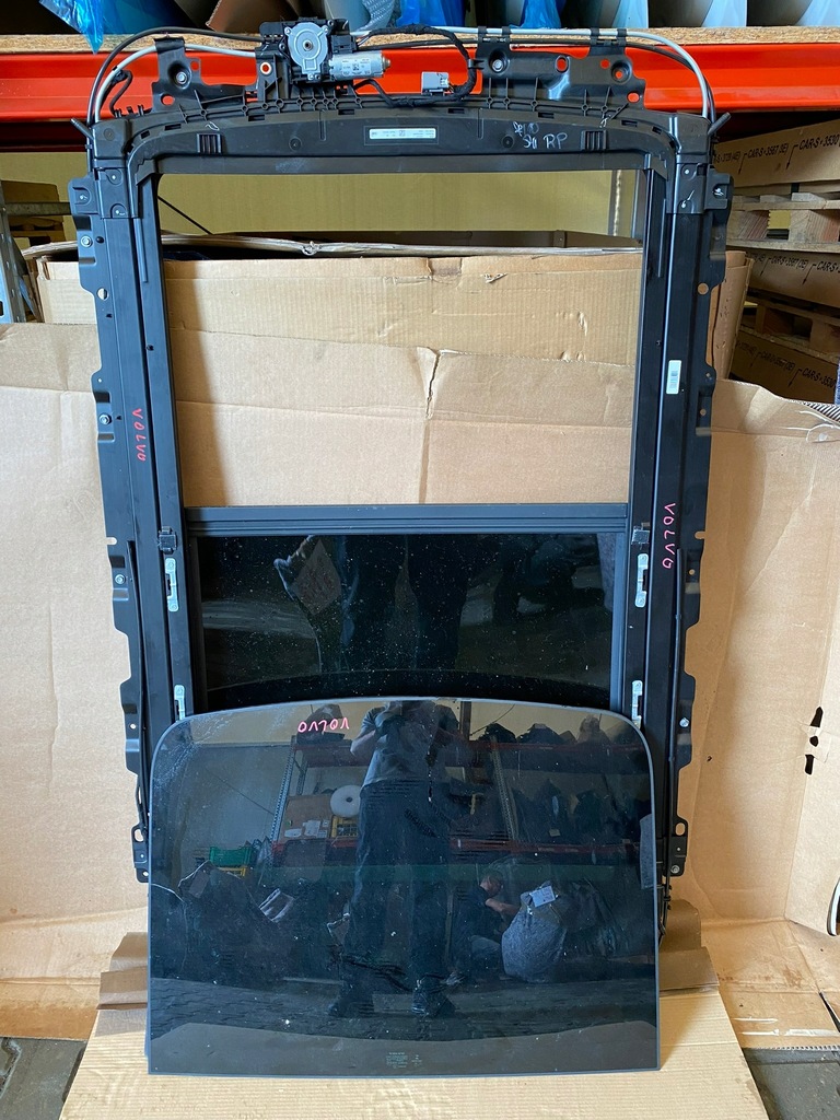 фото №1, Volvo v60 ii люк панорама скло дах скло