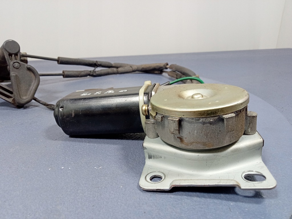 фото №5, Kia carnival i механизм стекло откидное левый задняя