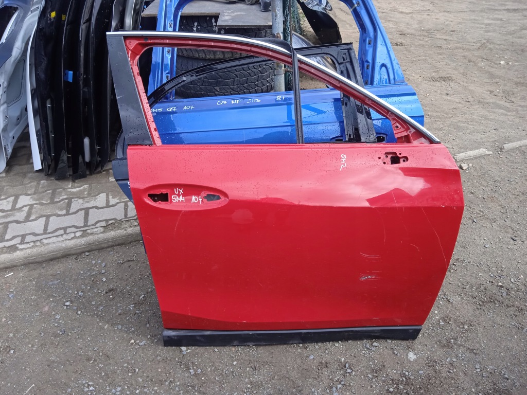 Купити Lexus ux двері передні праве