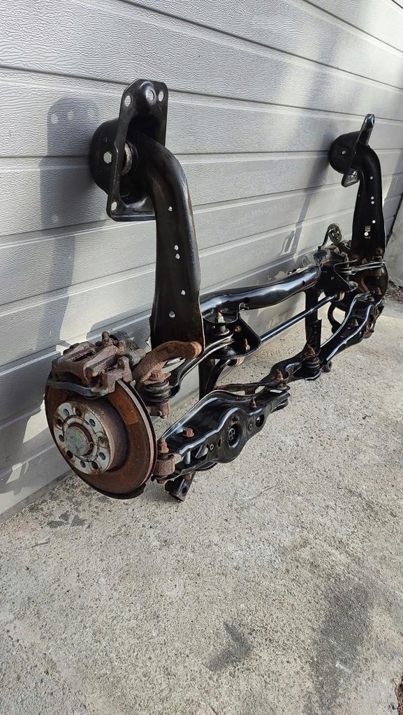 фото №6, Audi a3 8y подвеска балка задняя 1.5 tsi 5q0505315g