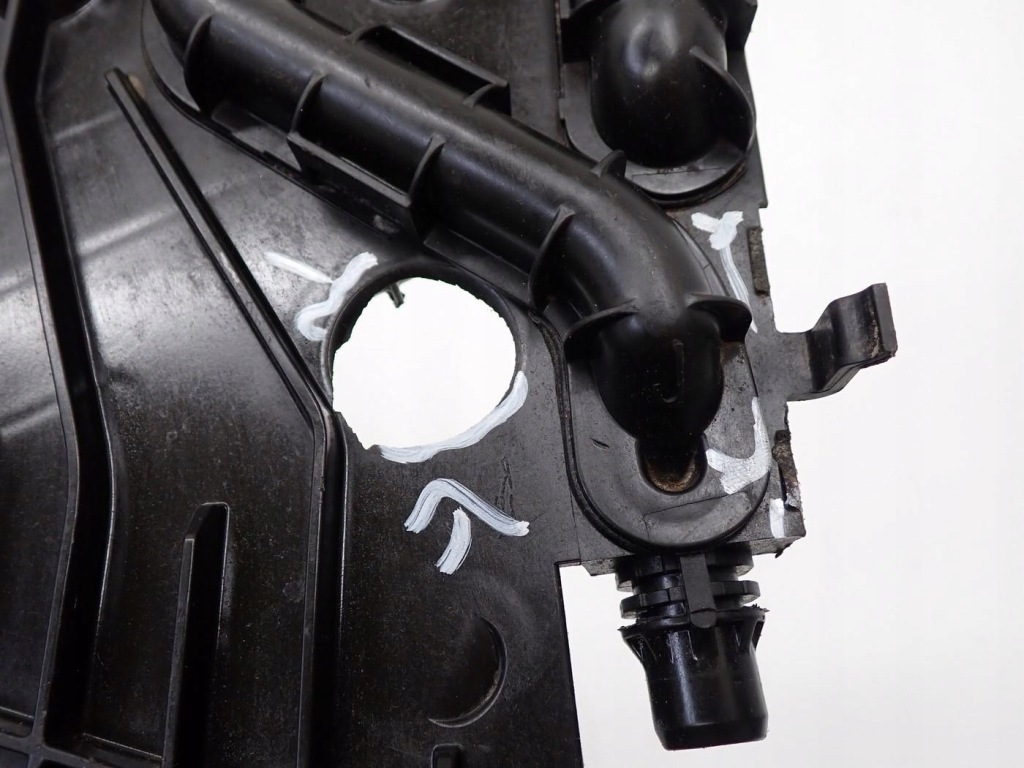 фото №5, Шланг трубка wody магистраль 9j1121406 porsche taycan turbo s 21r