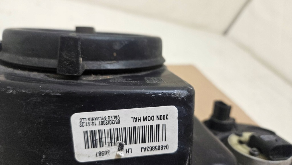 фото №11, Лампа перед передняя левая chrysler 300c линза