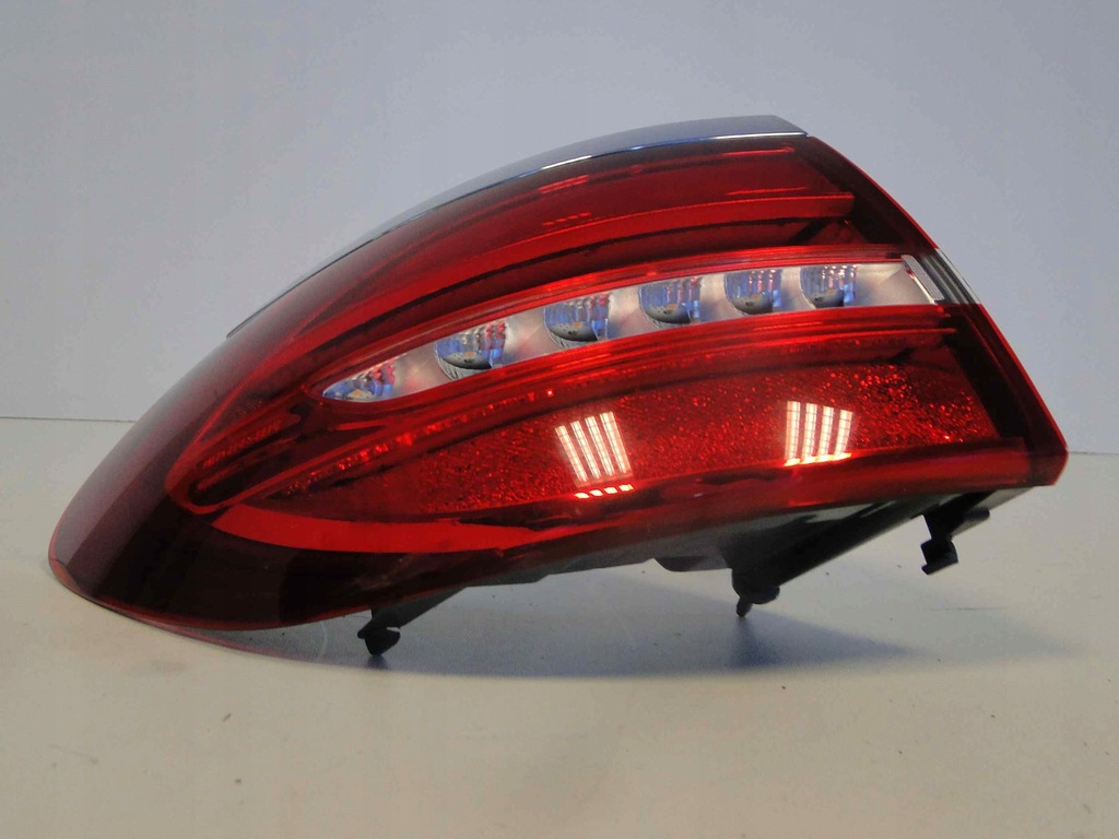 фото №11, Mercedes e s213 213 kombi лампа задняя левая w213