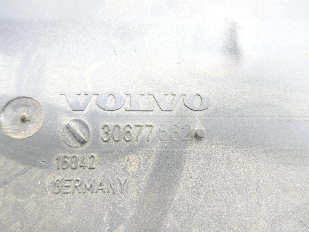 фото №6, Корпус фільтра повітря volvo s40 v50 c30 c70 ii 2.4 b
