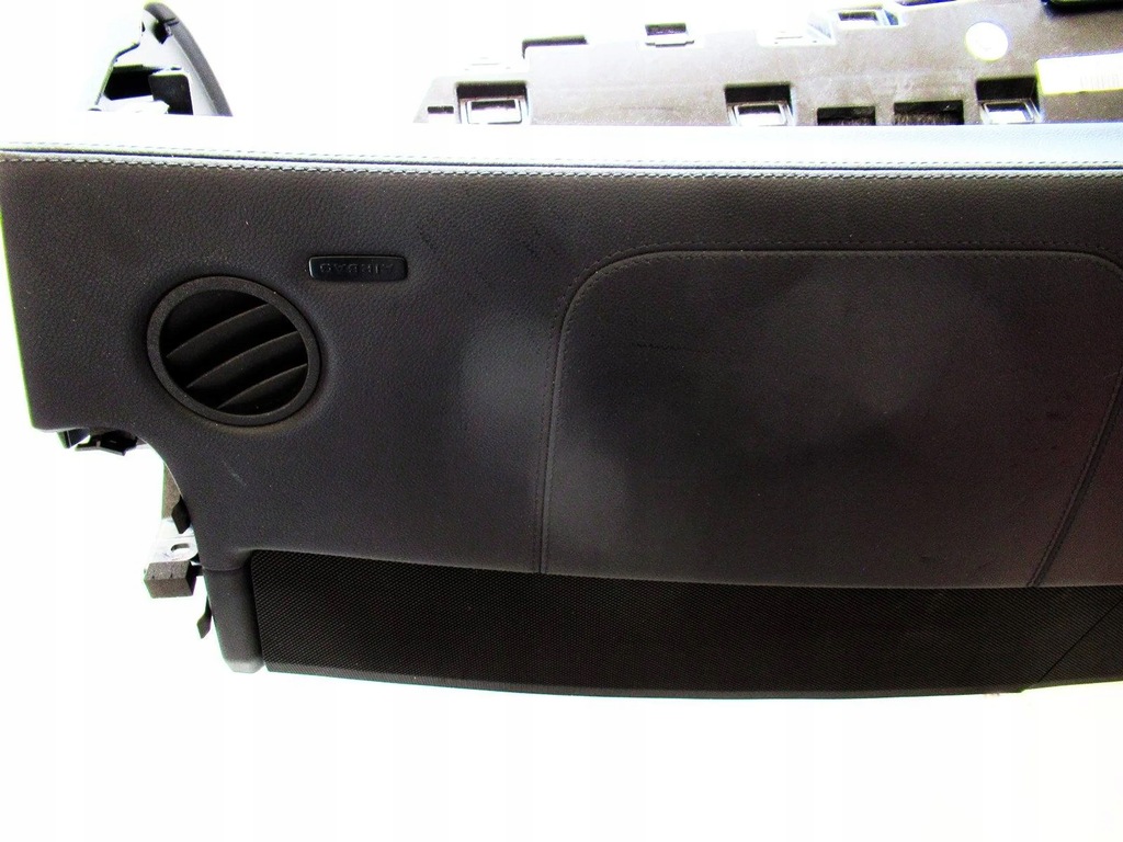 фото №6, Mercedes cls w218 консоль приборная панель приборная панель кожа