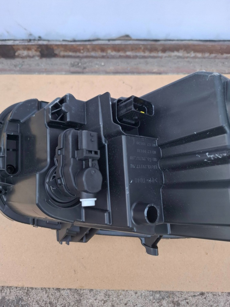 Citroen c3 3 рестайлинг  21- левый перед левая передняя фара full led европа  caławlkp Киев