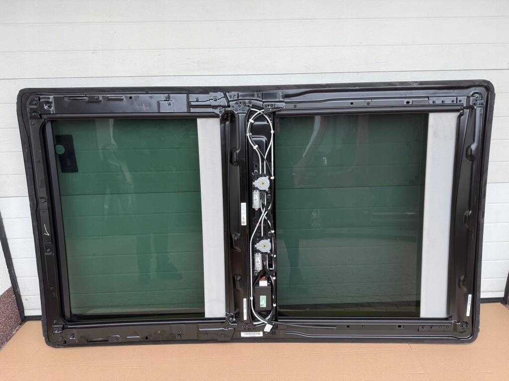 фото №11, Mercedes v klasa a447 w447 панорама люк крыша oryg