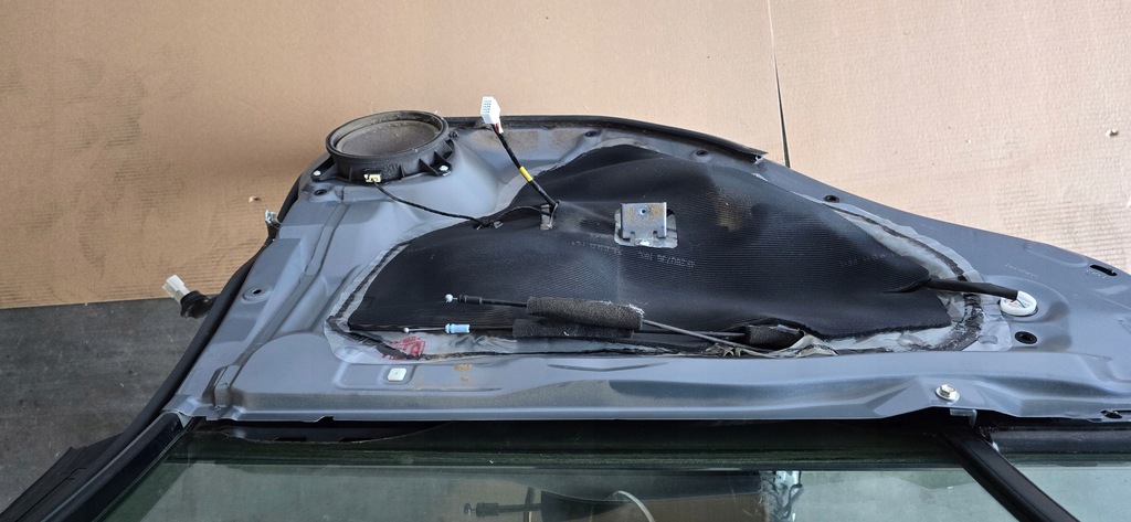 фото №7, Subaru outback v 5 дверь левая задняя k2x