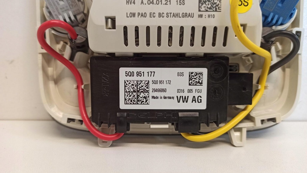 фото №8, Audi a3 8y лампа потолочный 8y0947135b