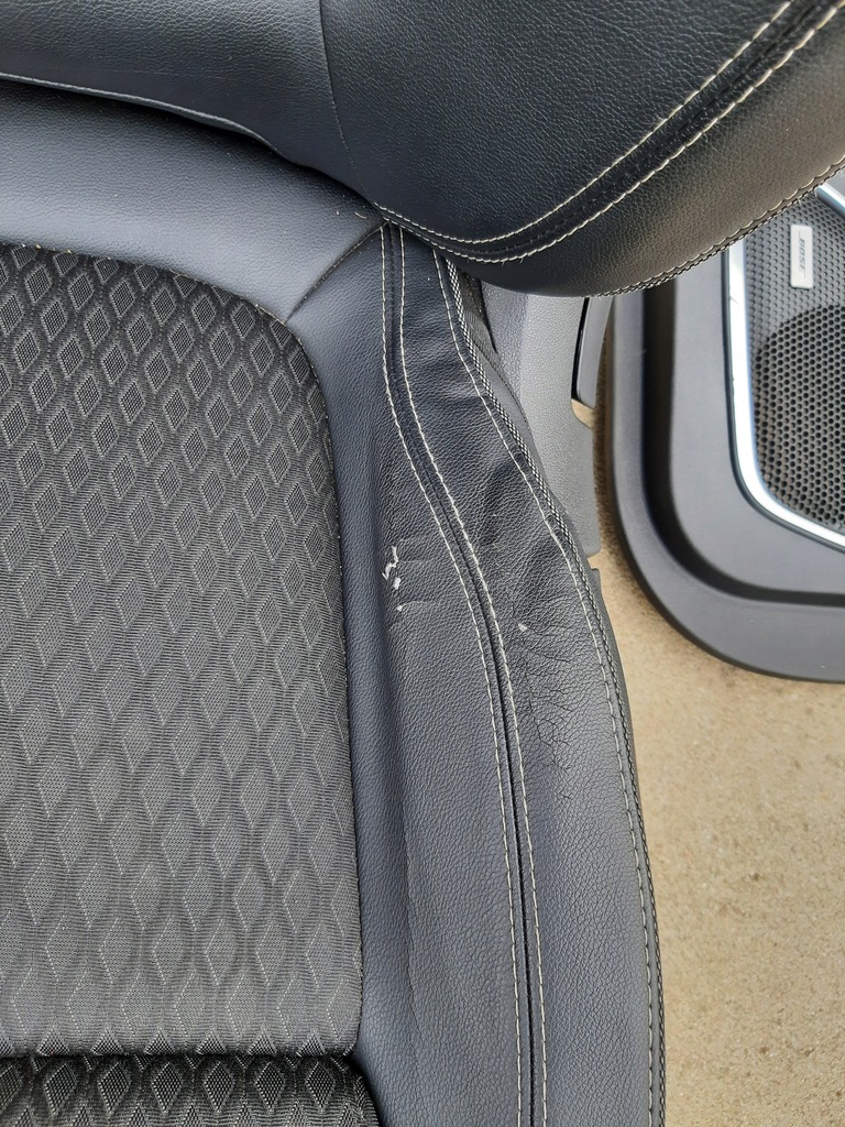 фото №9, Renault kadjar lift комплект сидінь сидіння напівшкіра підігрів перед задня bose